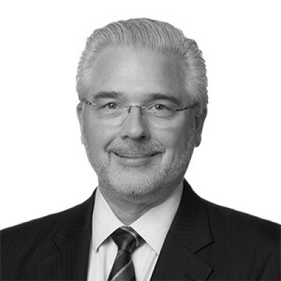 Photo of Kevin J. Harnisch (US)